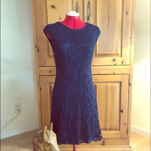 Beautiful navy blue lace dress sz 8